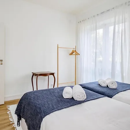 Apartmán With Garden And Deck *